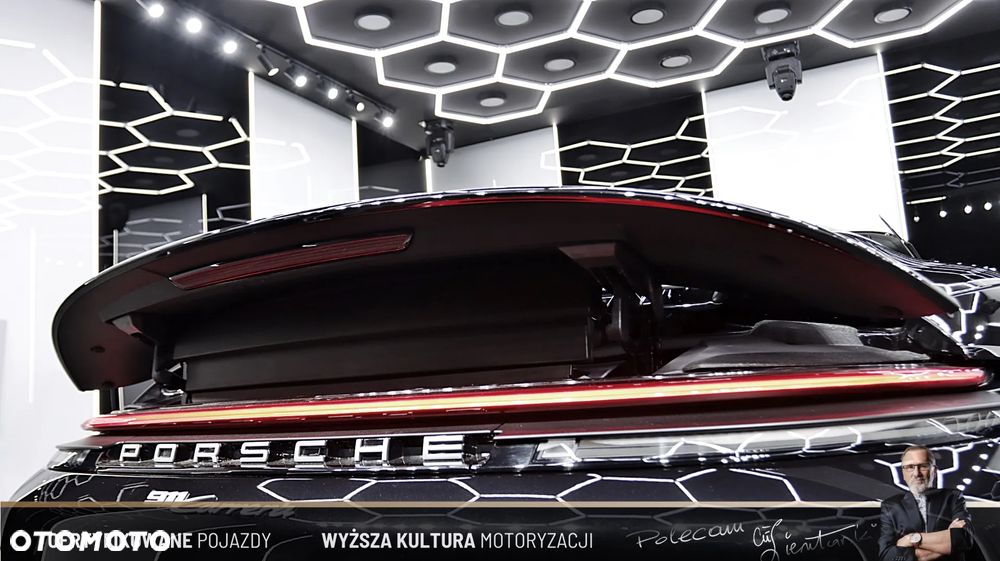 Porsche 911 Carrera Cabrio - 15