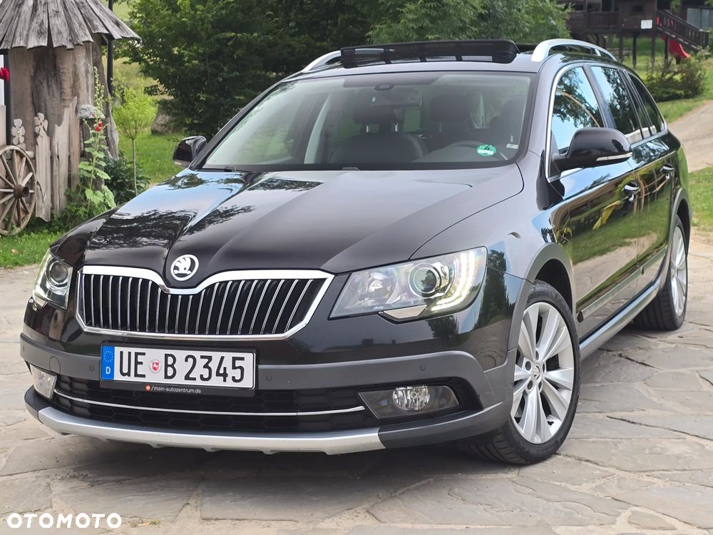Skoda Superb 2.0 TDI 4x4 Platinum Outdoor DSG - 2