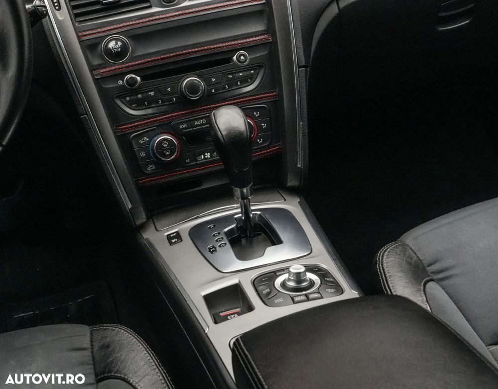 Renault Latitude 2.0 dCi Luxury CVA - 19