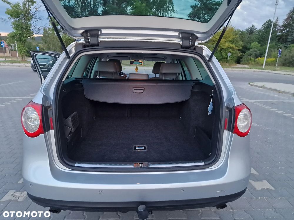 Volkswagen Passat 2.0 TDI DPF Highline DSG - 9