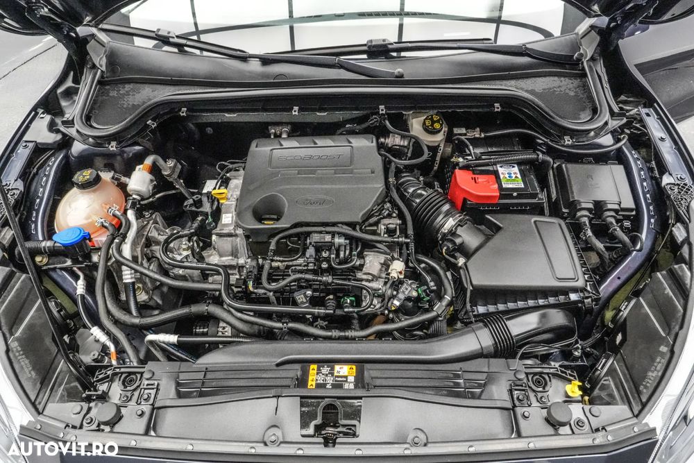 Ford Focus 1.0 EcoBoost Titanium Business - 23