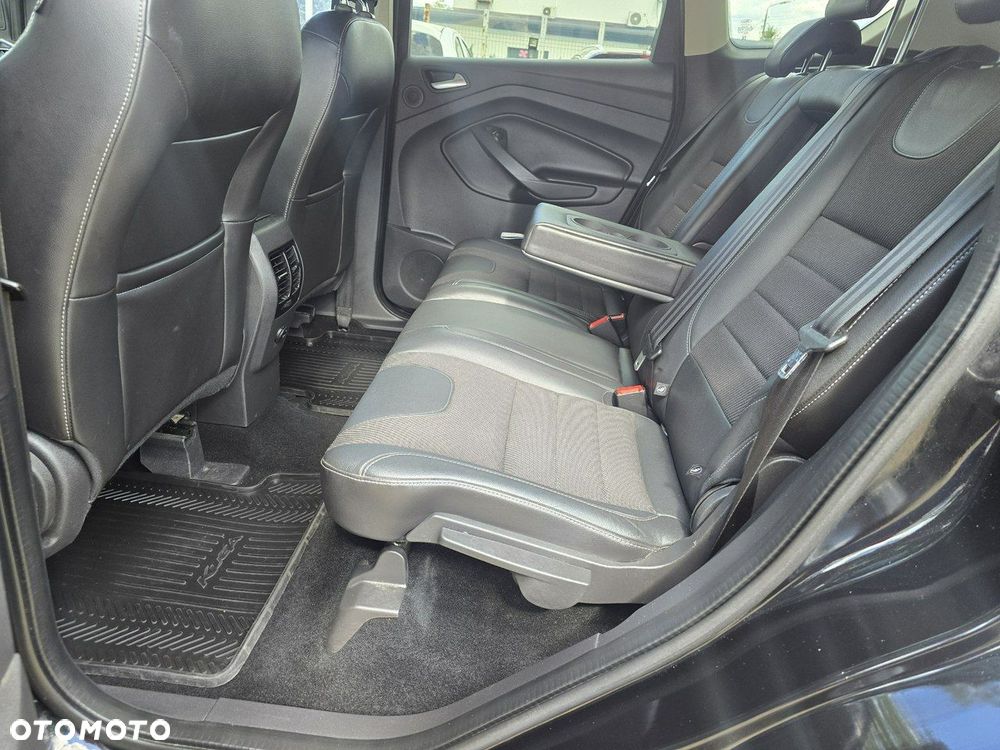 Ford Kuga 2.0 TDCi AWD Titanium - 12