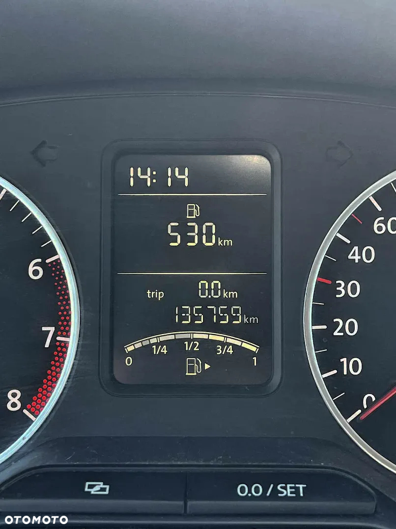 Volkswagen Polo 1.4 16V Comfortline - 25