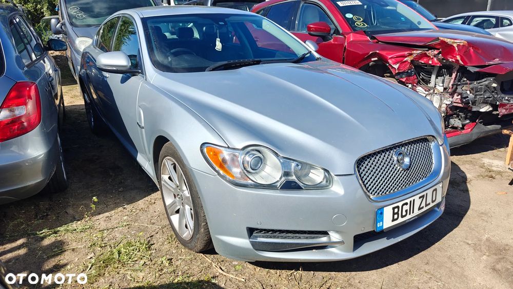 Jaguar XF 3.0 V6 Diesel Sportbrake - 1