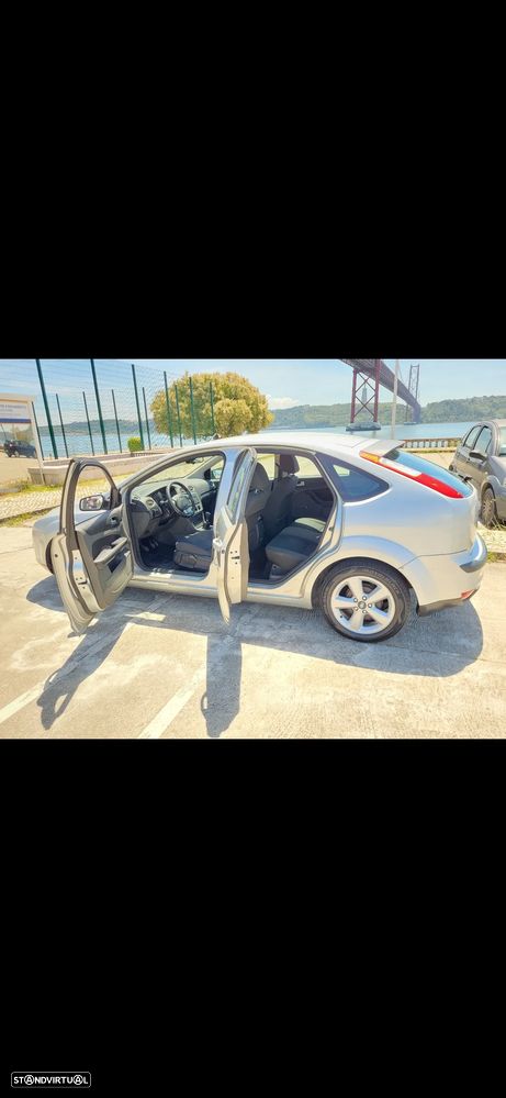 Ford Focus 1.6 TDCi S - 2