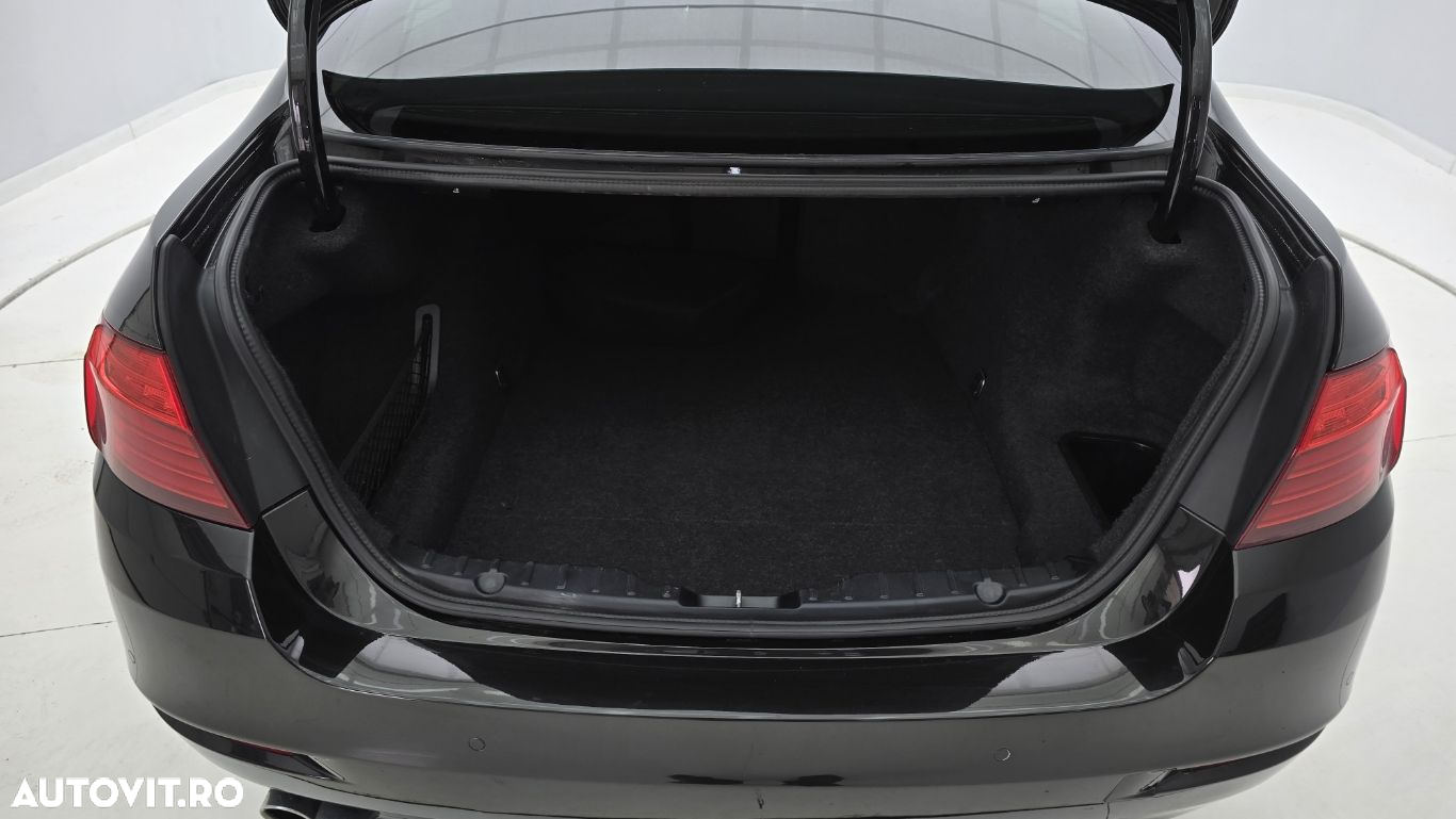 BMW Seria 5 - 25