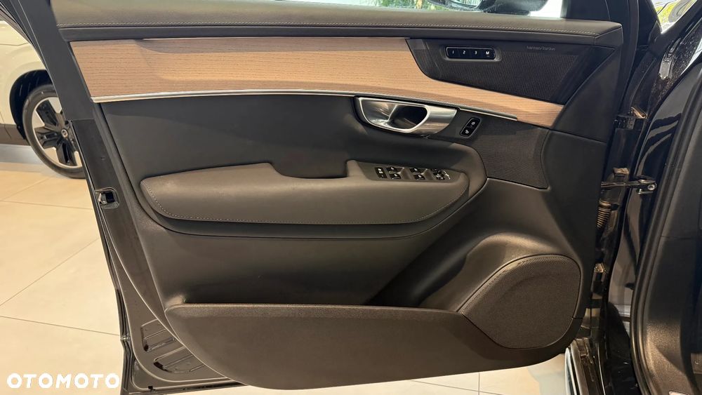 Volvo XC 90 B5 B AWD Plus Bright - 14