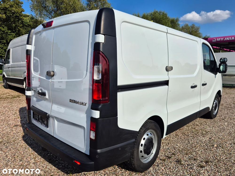 Renault Trafic FV23% Zabudowa warsztatowa Webasto - 2