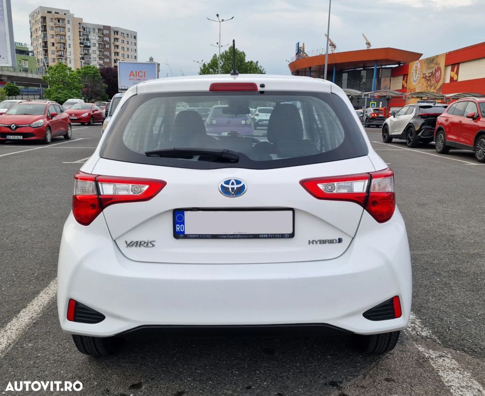 Toyota Yaris 1.5 VVT-i HSD Dynamic - 4