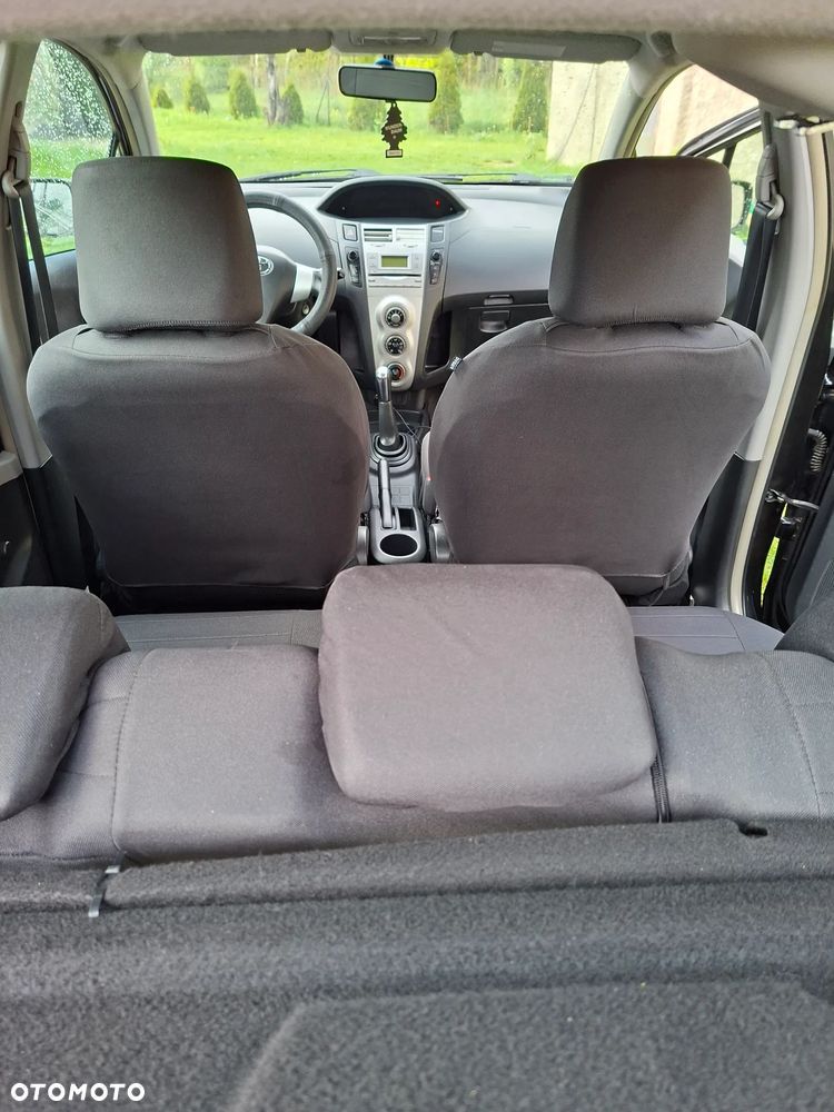 Toyota Yaris 1.3 Luna - 9