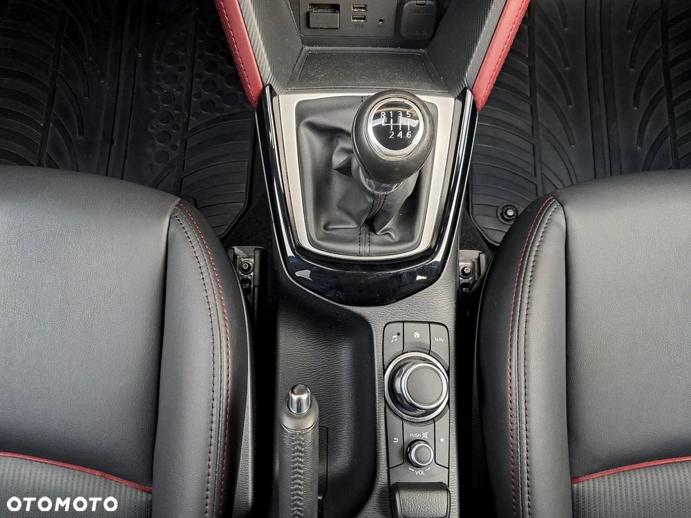 Mazda CX-3 SKYACTIV-G 120 FWD Sports-Line - 24