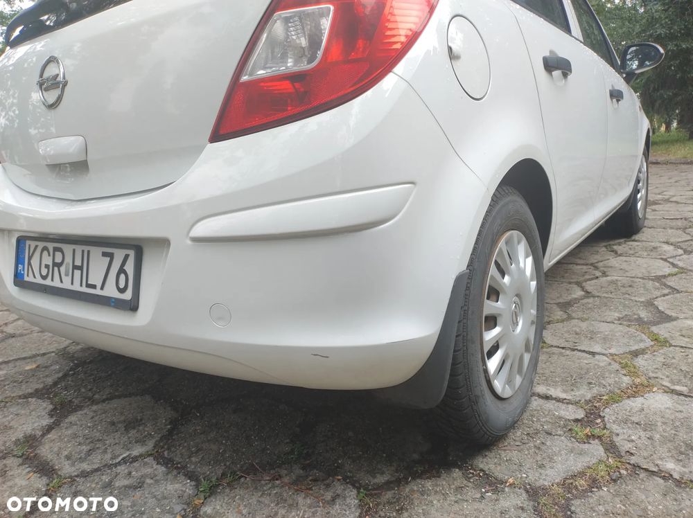 Opel Corsa - 11