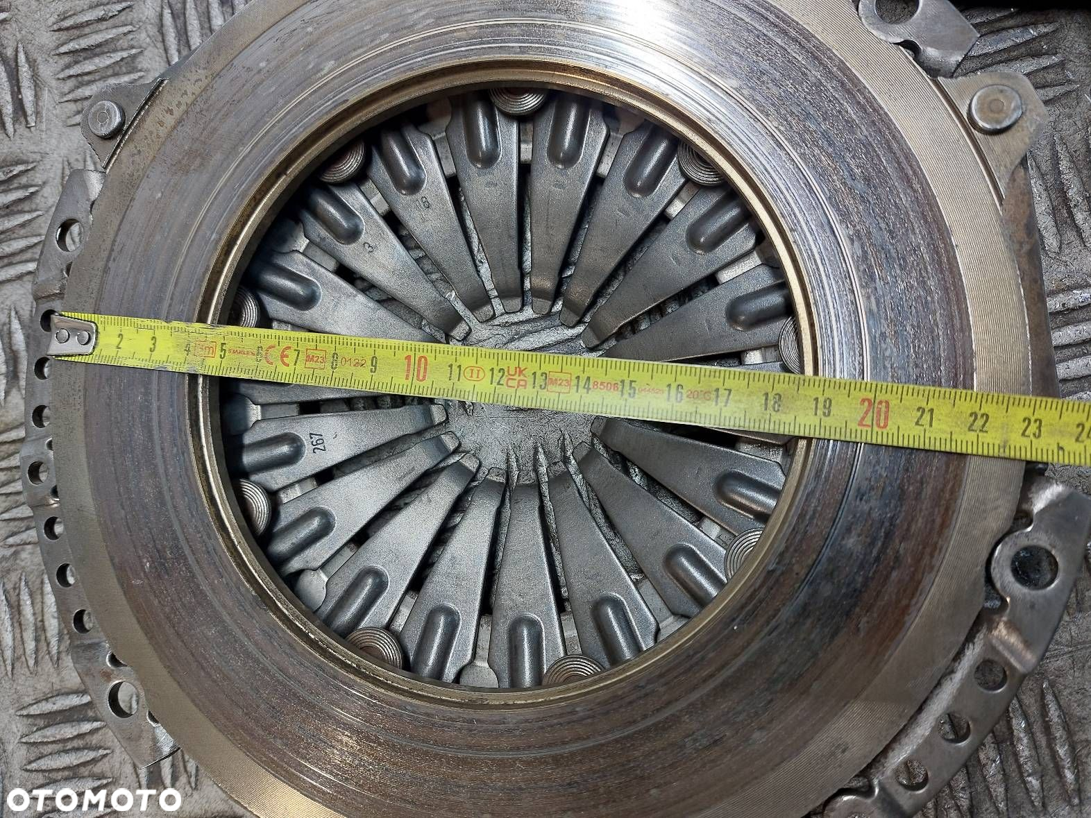 KOŁO DWUMASOWE + DOCISK AUDI A4 B6 1.6 8V 058105266H - 7