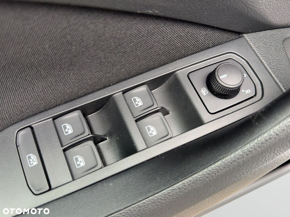 Skoda Kamiq 1.0 TSI Selection DSG - 12