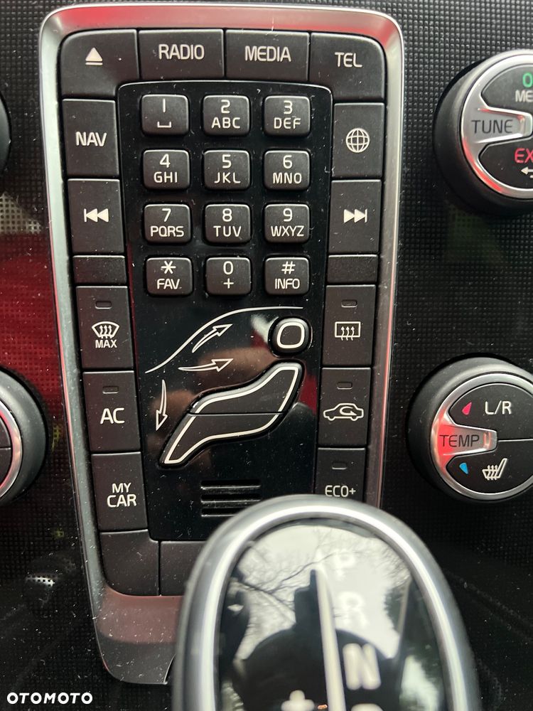 Volvo V40 D3 Geartronic Inscription - 35