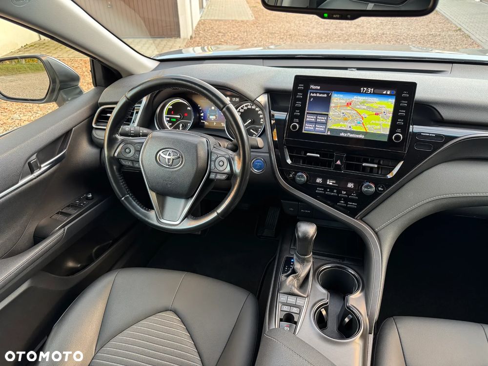 Toyota Camry 2.5 Hybrid Prestige CVT - 21