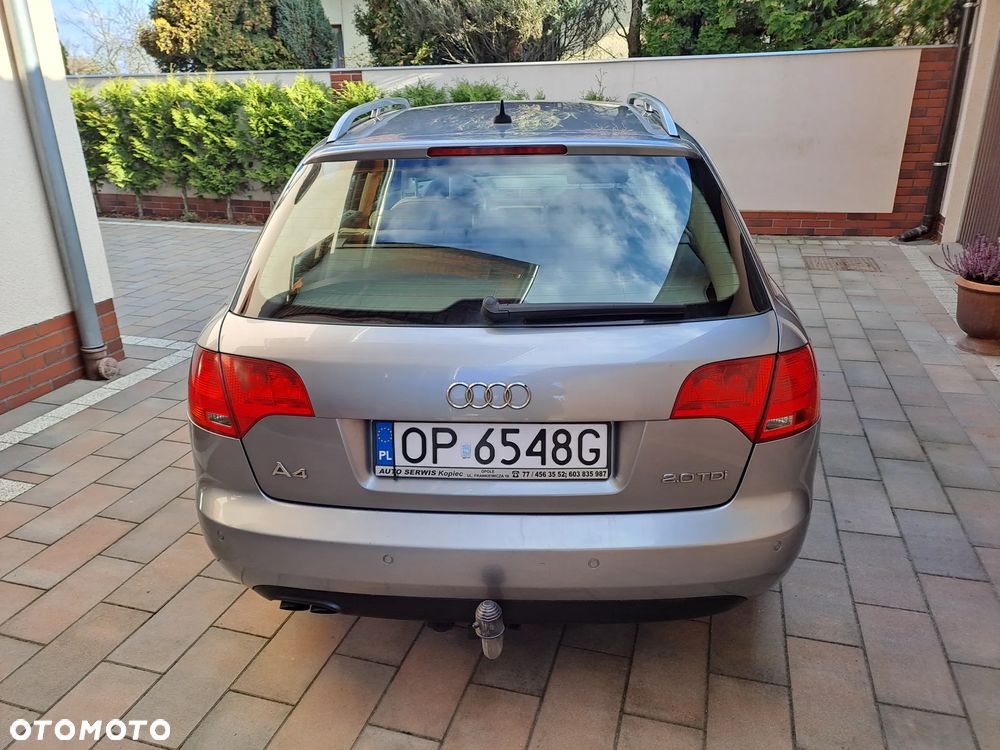 Audi A4 Avant 2.0 TDI multitronic - 10