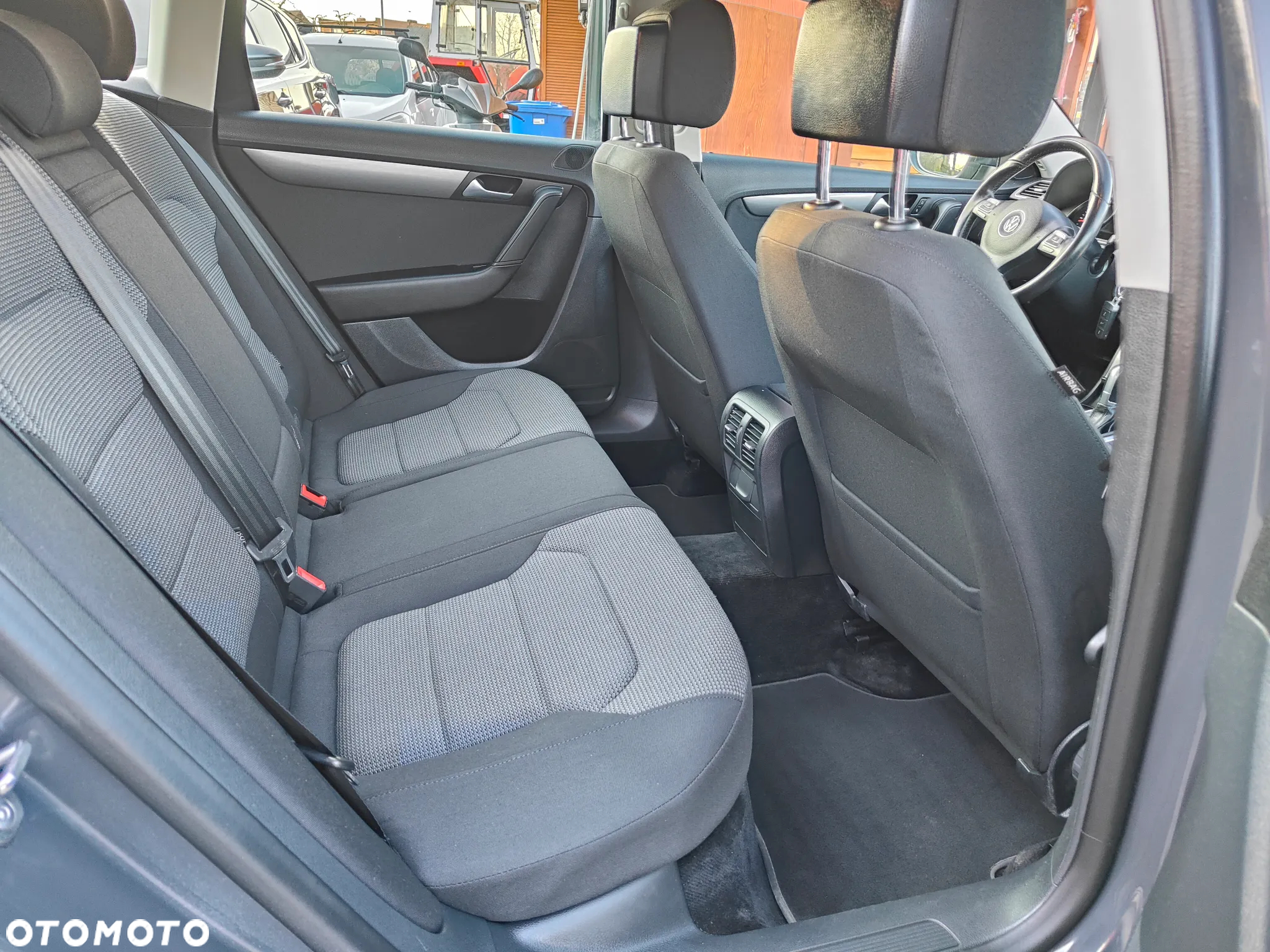 Volkswagen Passat 2.0 TDI Highline DSG - 27