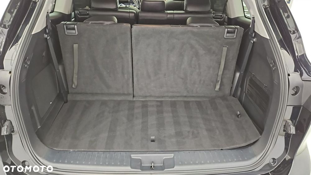 Toyota Highlander 2.5 Hybrid Executive - 24