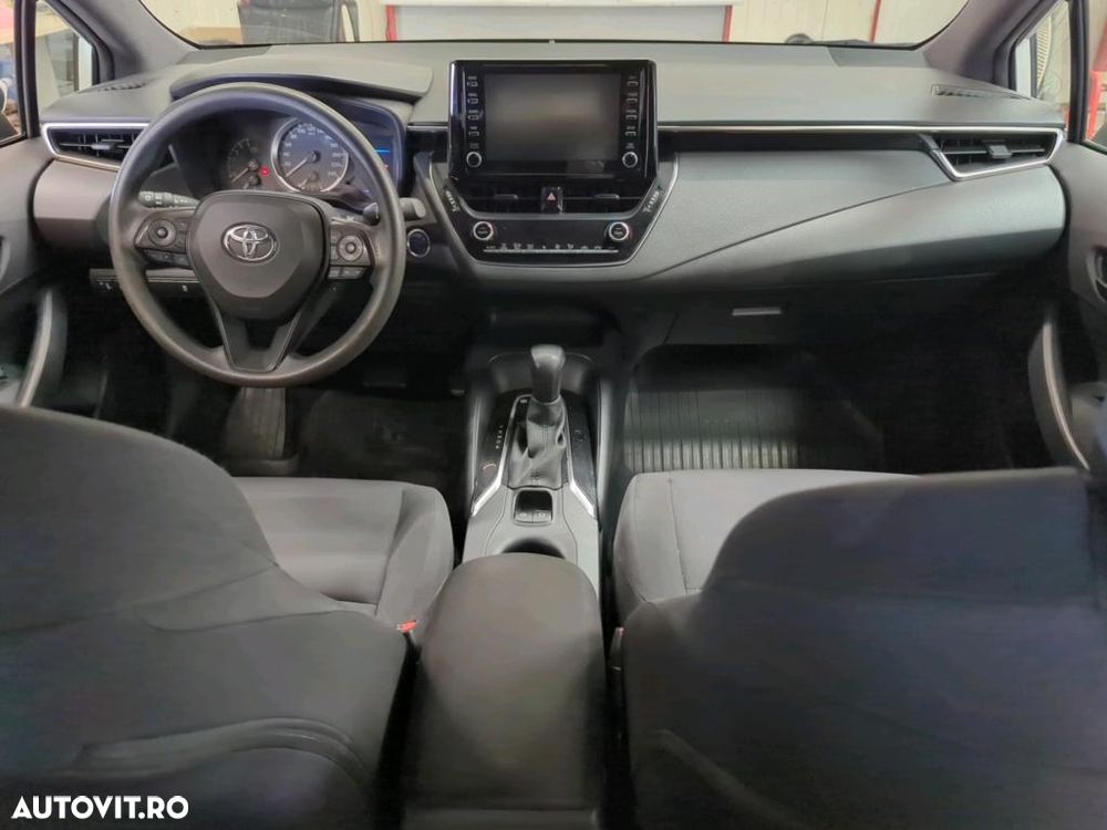Toyota Corolla 1.8 HSD Business - 3