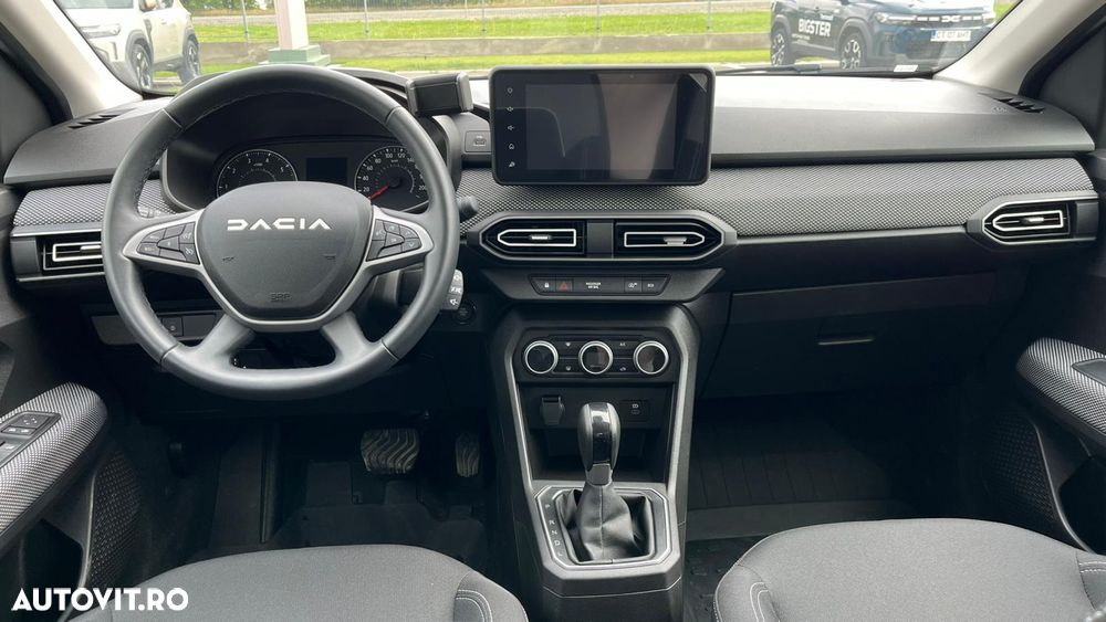 Dacia Logan TCe 90 CVT Journey - 8