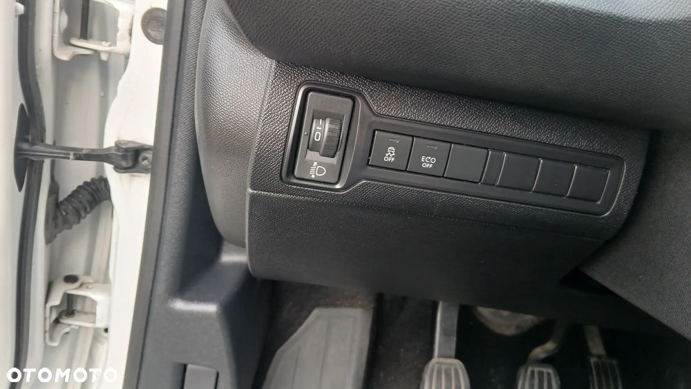 Peugeot 308 - 16