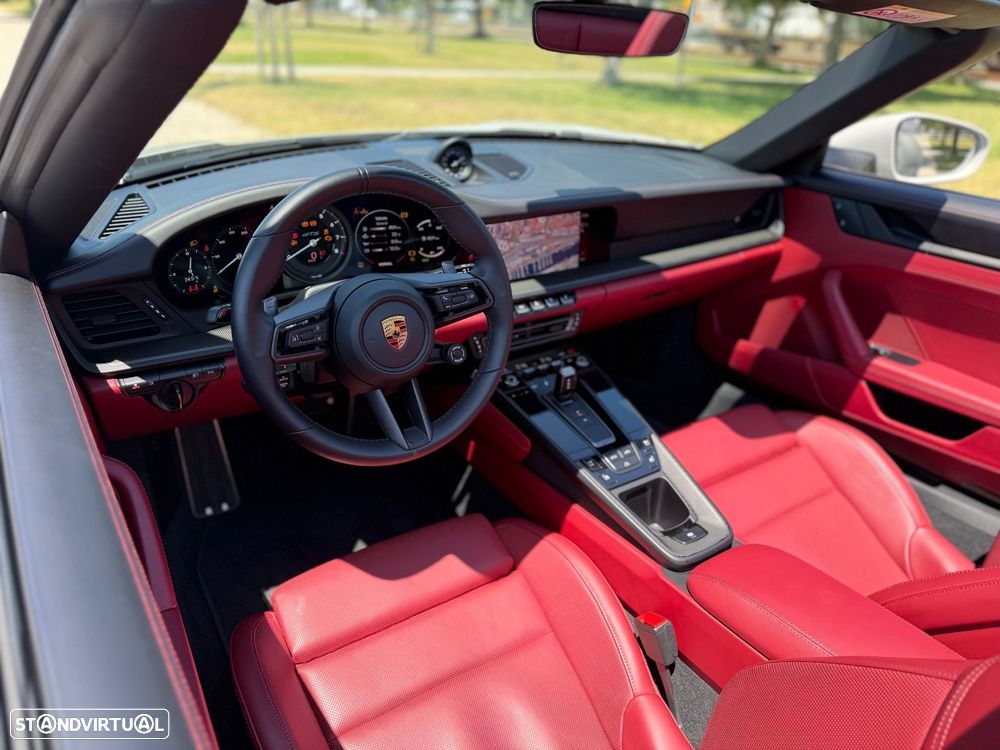 Porsche 911 (992) - 19