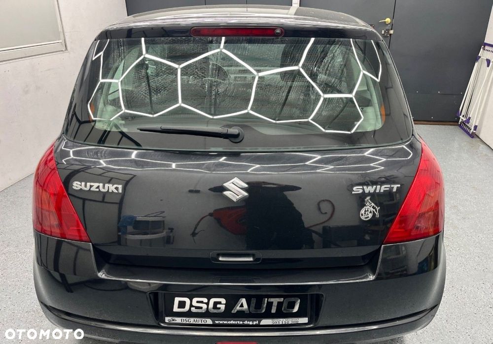 Suzuki Swift - 7