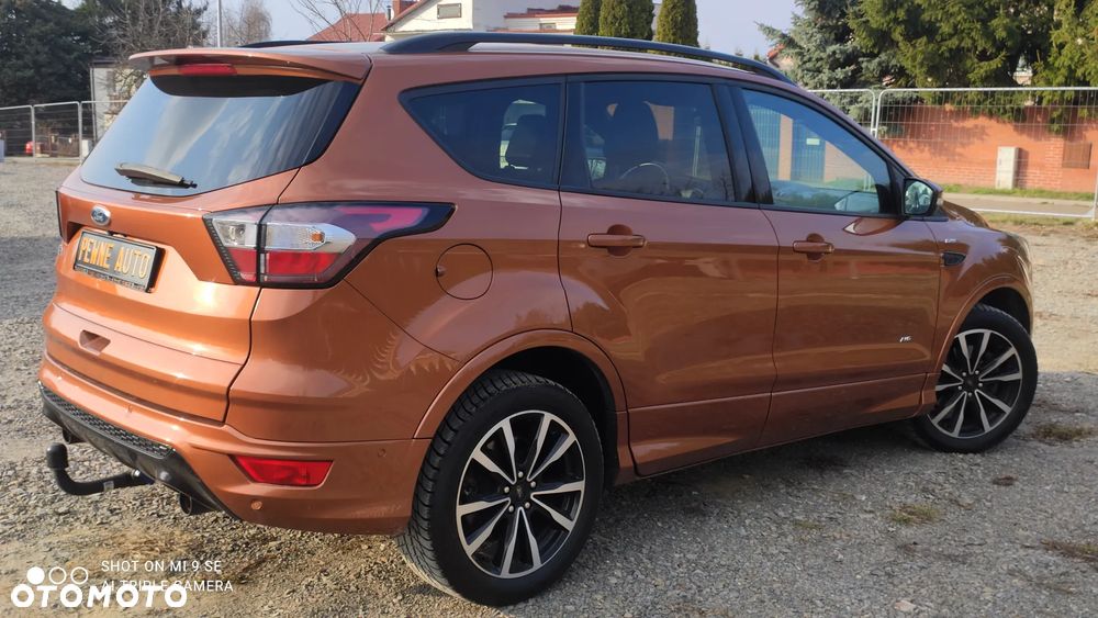 Ford Kuga 2.0 TDCi 4x4 ST-Line - 13