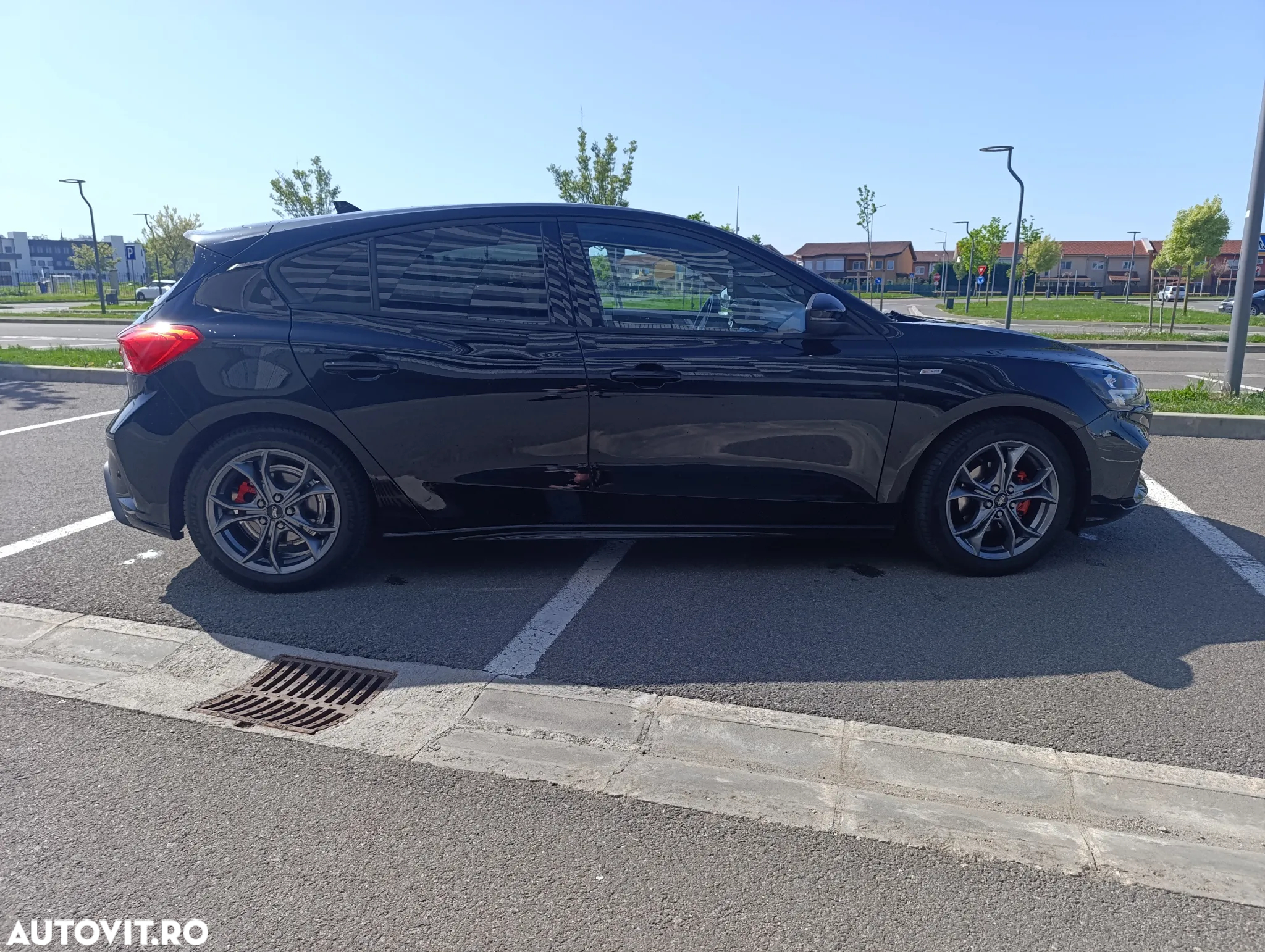 Ford Focus 1.0 EcoBoost Active - 9