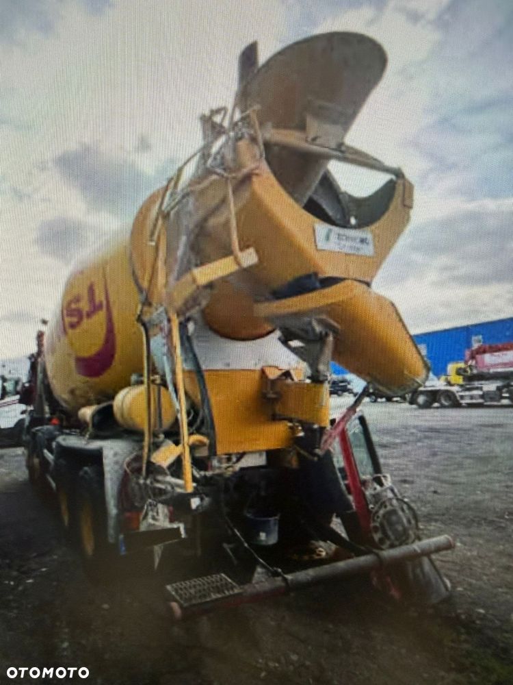 Mercedes-Benz AROCS 3236 8x4 z Niemiec - 4