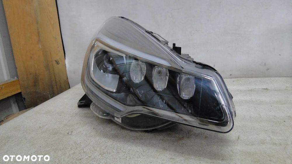 CITROEN DS3 DS 3 LIFT LAMPA PRAWA PRZÓD PRZEDNIA LED 16- EUROPA - 1