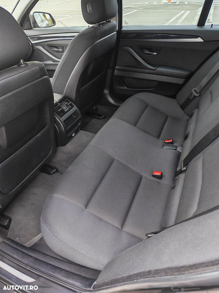 BMW Seria 5 525d Aut. - 8