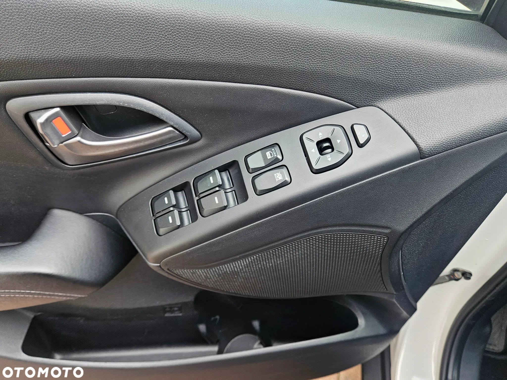 Hyundai ix35 - 15