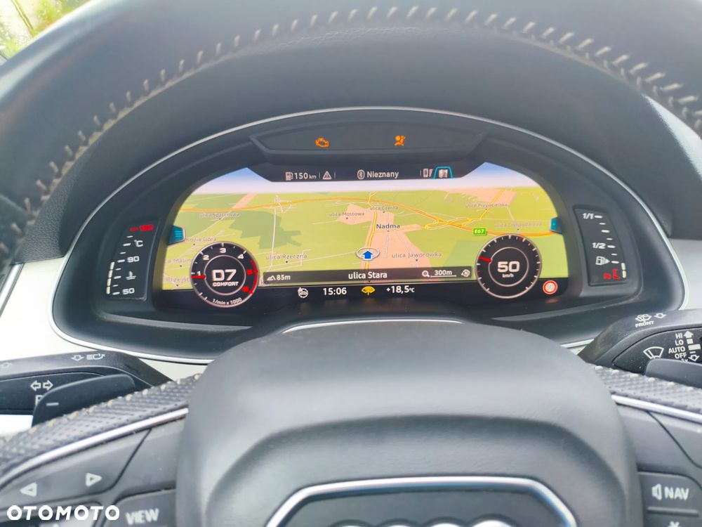 Audi Q7 - 30