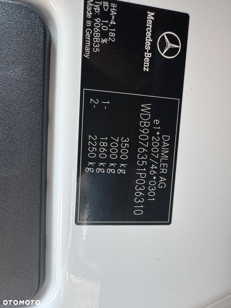 Mercedes-Benz Sprinter 319 max - 8
