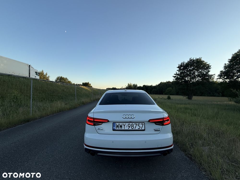 Audi A4 Limousine - 4