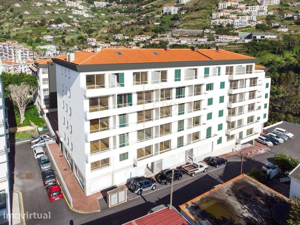 Apartamento T2 - AF | Edifício Girassol II | Caniço Centro - Santa Cru - Grande imagem: 2/10