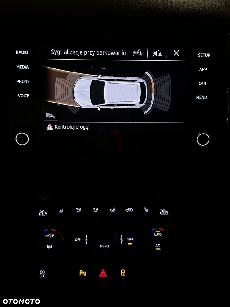 Skoda Karoq 1.0 TSI 4x2 Ambition - 19