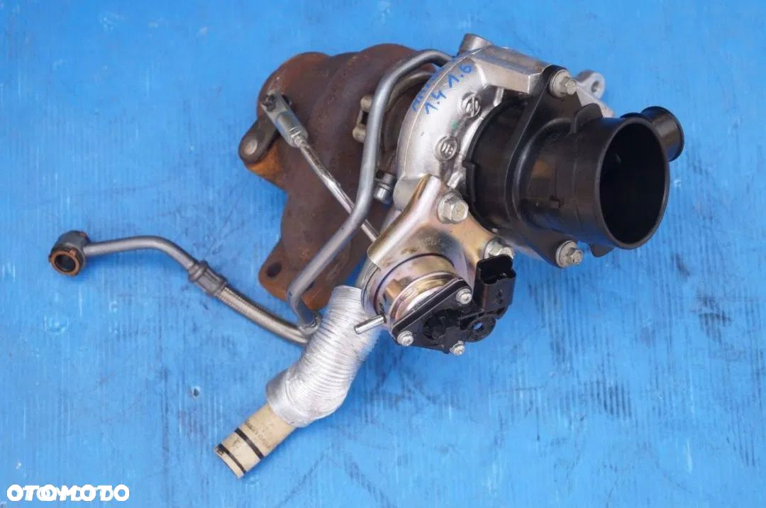 Turbina TD0242-07TVT-21 Ford Peugeot Citroen 1.4 TDCI E-HDI - 2