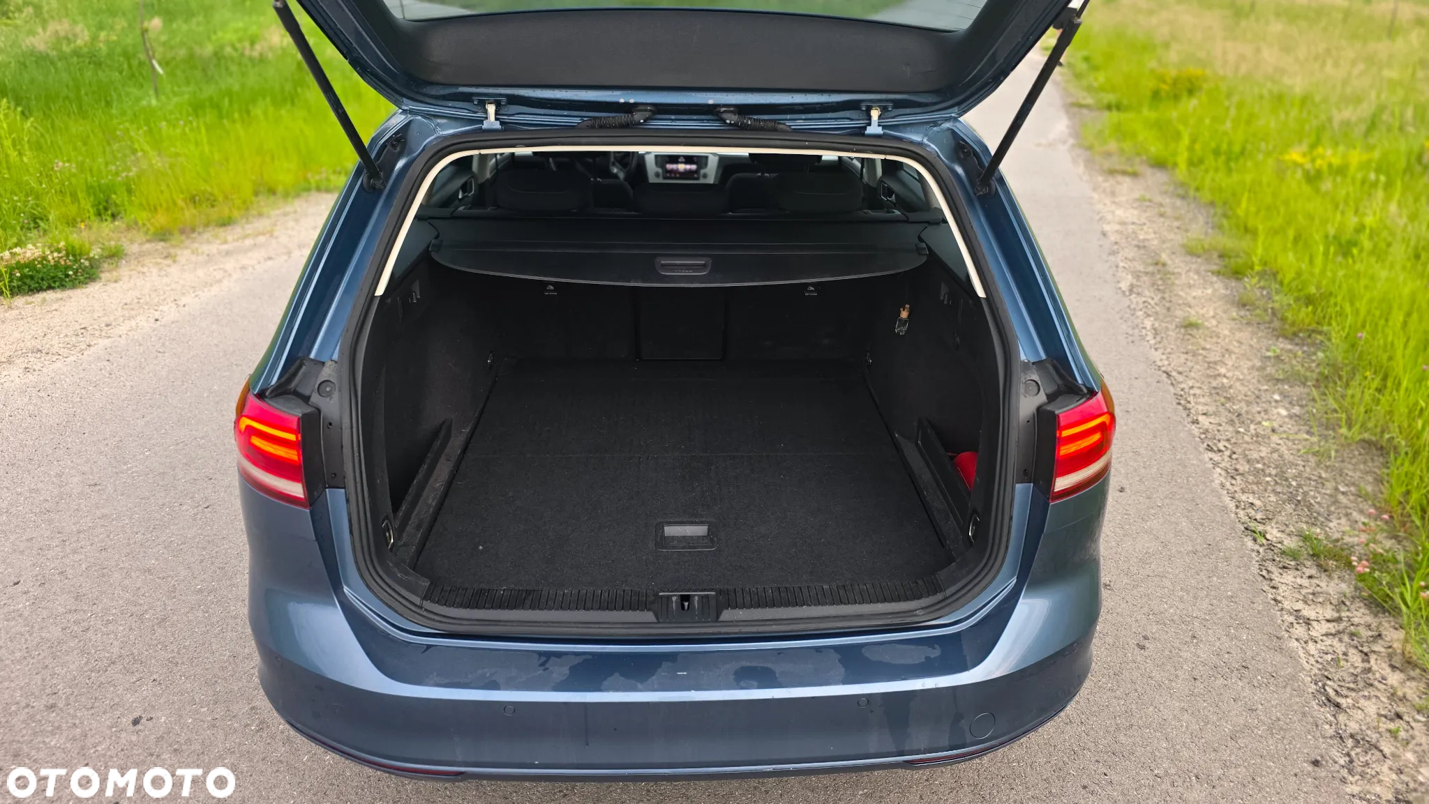 Volkswagen Passat 2.0 TDI BMT Comfortline - 17