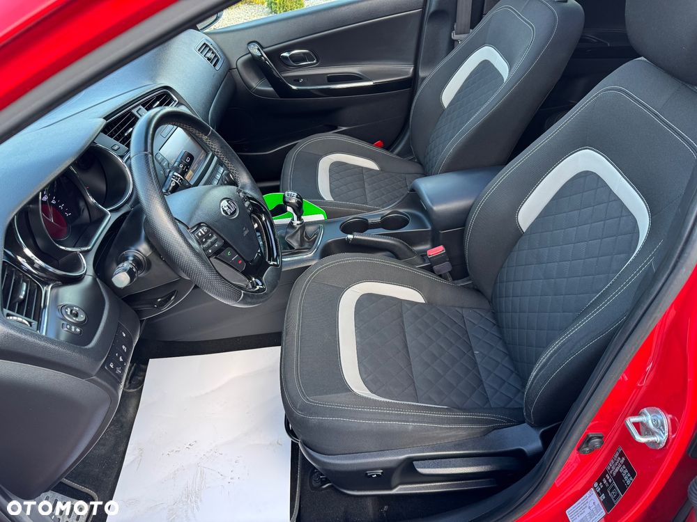 Kia Ceed 1.6 CRDi 136 ISG GT Line - 26