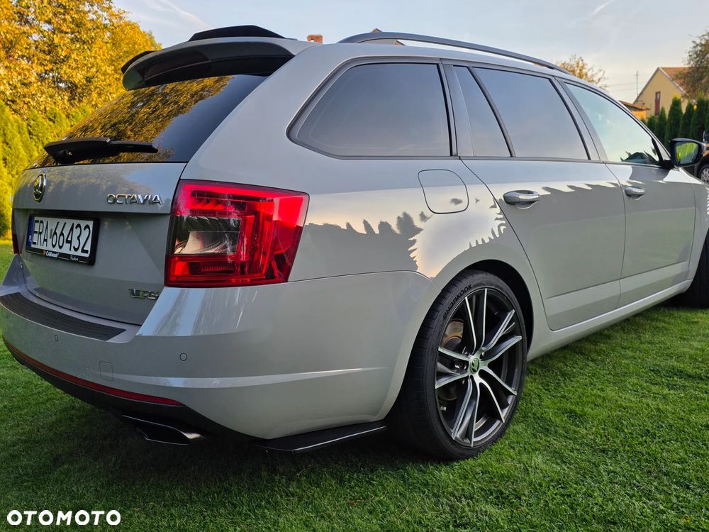 Skoda Octavia 2.0 TDI 4x4 RS DSG - 13