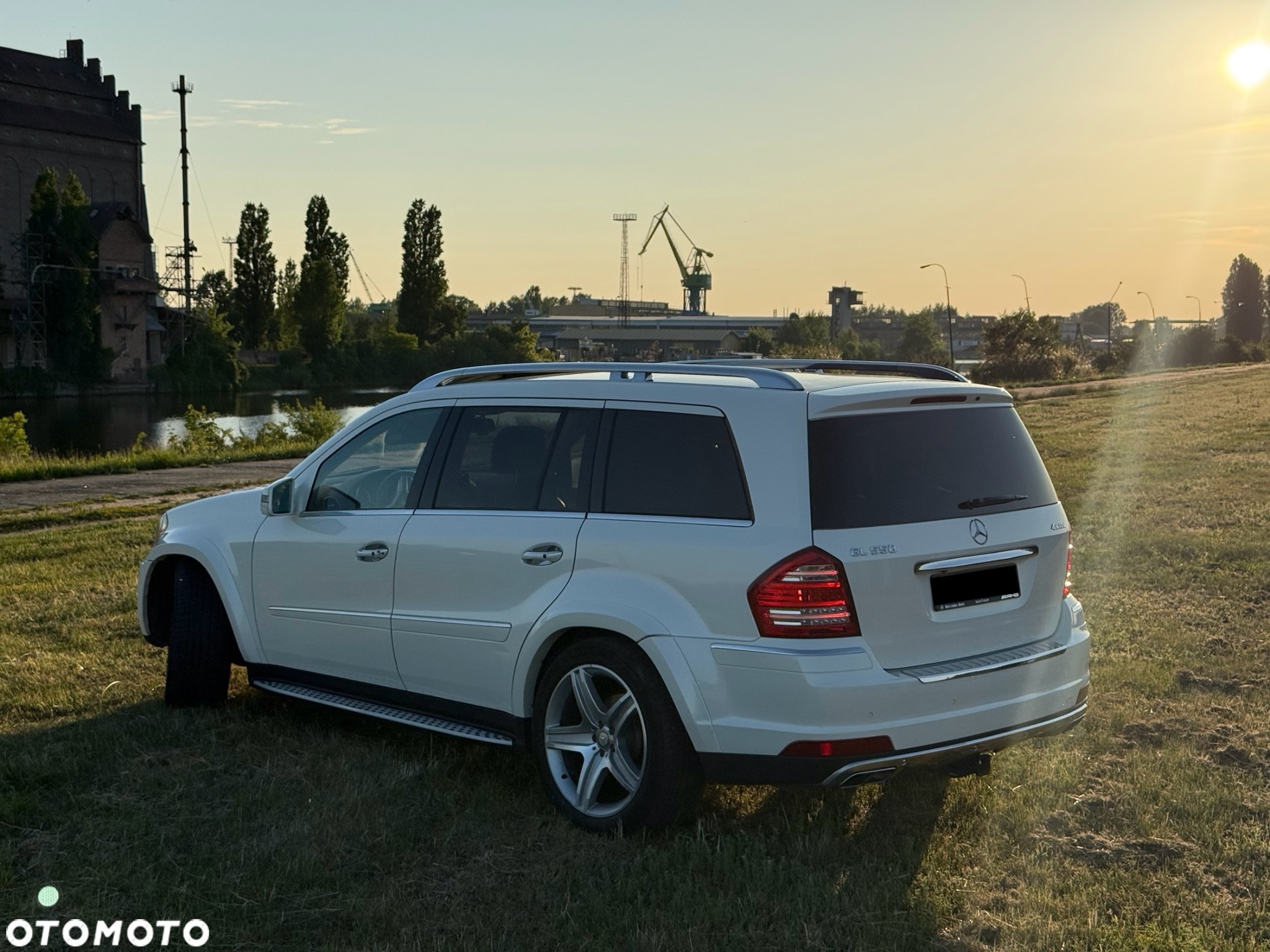 Mercedes-Benz GL 500 4Matic 7G-TRONIC - 7