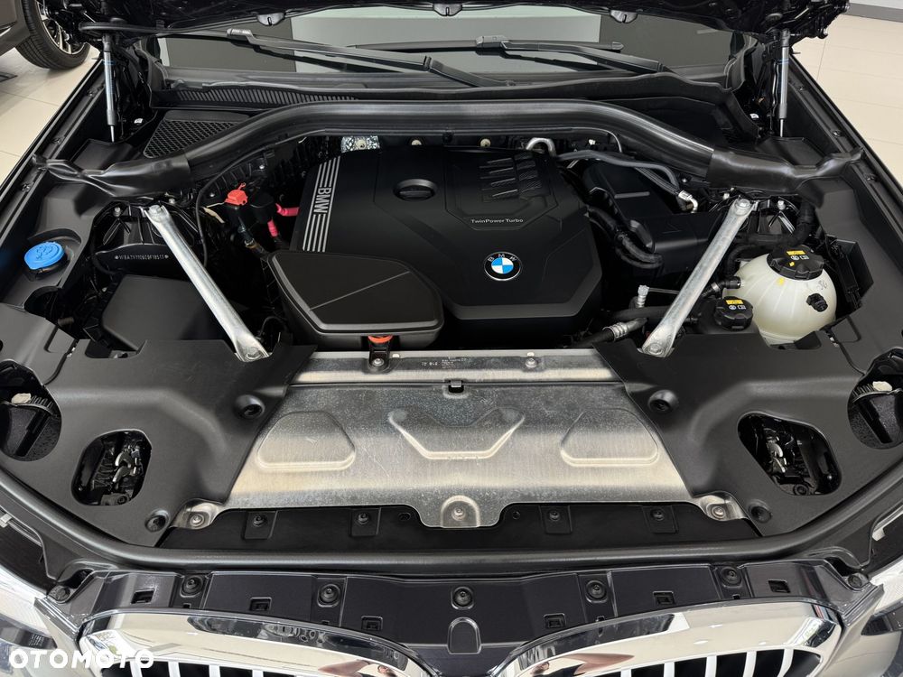BMW X4 xDrive30i xLine sport - 21