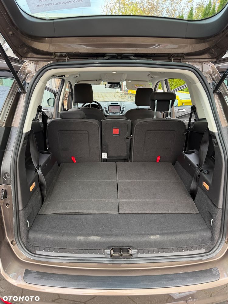 Ford C-MAX - 13