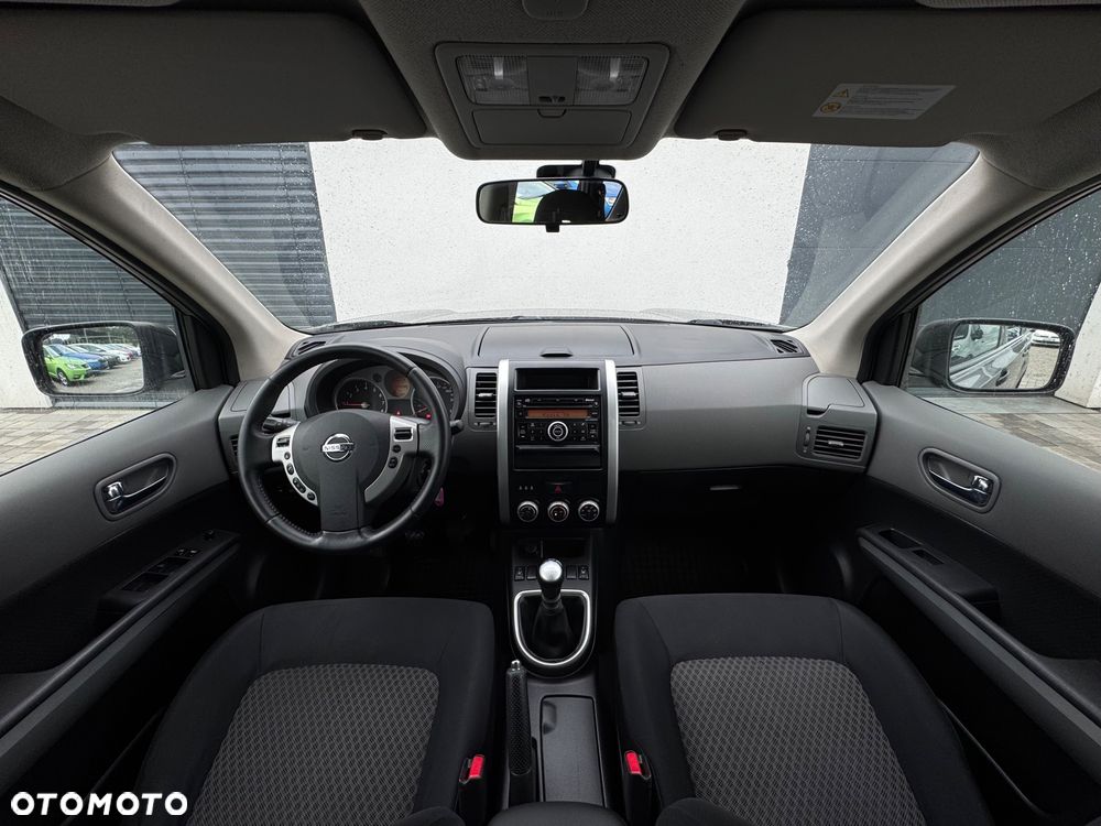 Nissan X-Trail 2.0 4x4 XE - 7
