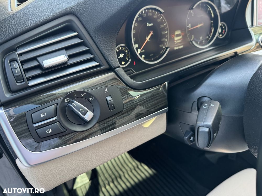 BMW Seria 5 520d Aut. Luxury Line - 5