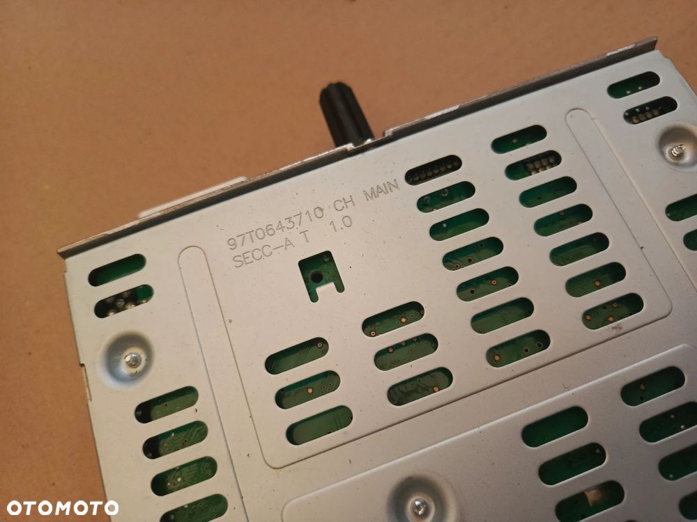 RADIO RENAULT KANGOO II 281154063R - 2