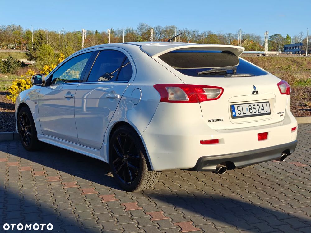 Mitsubishi Lancer 2.0 Ralliart GSR - 4